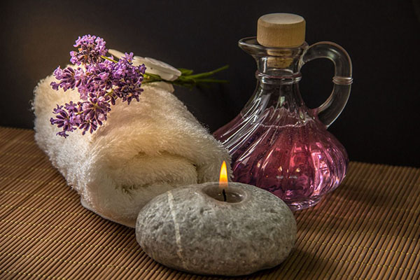 Massage Thai traditional et aromatherapie